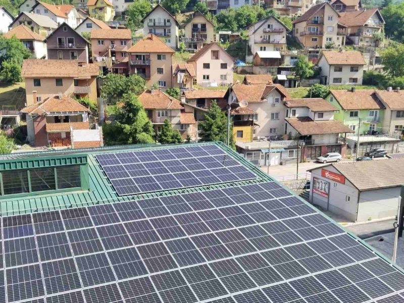 Uz podršku EU postavljaju se solarne elektrane na objektima u Požegi, Čajetini, Bajinoj Bašti i Užicu 
