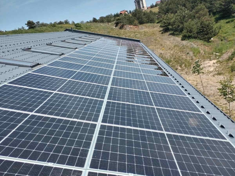 Uz podršku EU postavljaju se solarne elektrane na objektima u Požegi, Čajetini, Bajinoj Bašti i Užicu 
